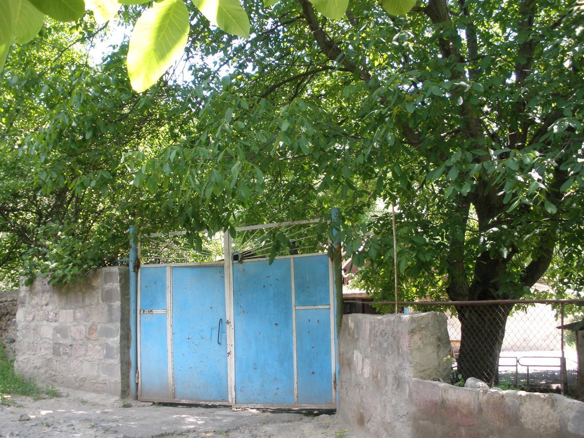 Ave Zara Bed & Breakfast Vaghatin Exterior photo