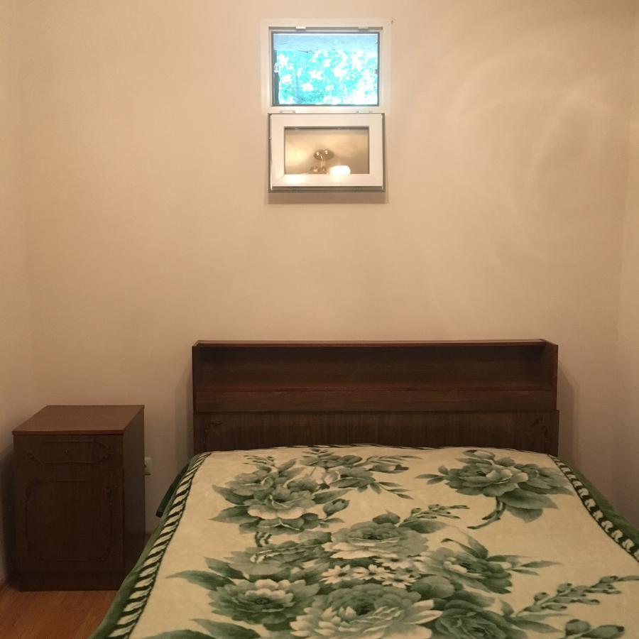 Ave Zara Bed & Breakfast Vaghatin Exterior photo